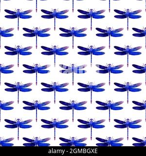 Acquerello illustrazione di un modello di lilla astratta libellule con strisce di vernice. Cute divertente insetto stampa. Un insetto alato con occhi grandi. Isola Foto Stock