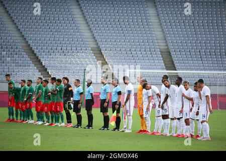 22 LUGLIO 2021 - TOKYO, GIAPPONE: Squadre del Messico e della Francia in testa al loro Men's Group Una partita allo Stadio di Tokyo durante i Giochi Olimpici di Tokyo 2020 Foto Stock