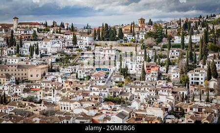 Vista panoramica della città vecchia di Granada in Spagna. Paesaggio - paesaggio urbano Foto Stock