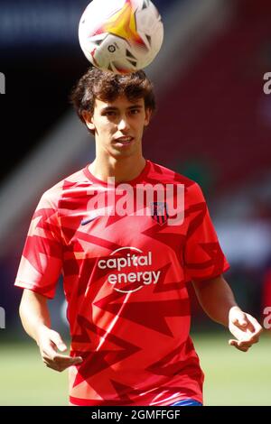 Joao Felix di Atletico de Madrid si riscalda durante la lega spagnola, la Liga Santander, partita di calcio disputata tra Atletico de Madrid e Athletic Club allo stadio Wanda Metropolitano il 18 settembre 2021, a Madrid, Spagna. - Foto: Oscar Barroso/DPPI/LiveMedia Foto Stock