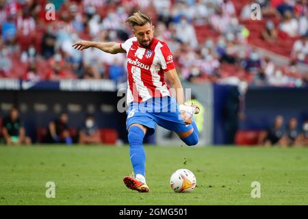 Hector Herrera dell'Atletico de Madrid5 in azione durante la partita la Liga tra l'Atletico de Madrid e l'Athletic Club Bilbao allo stadio Wanda Metropolitano di Madrid, Spagna. Foto Stock