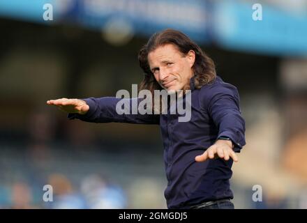 High Wycombe, Regno Unito. 18 settembre 2021. Gareth Ainsworth, direttore di Wycombe Wanderers durante la partita della Sky Bet League 1 tra Wycombe Wanderers e Charlton Athletic presso Adams Park, High Wycombe, Inghilterra, il 18 settembre 2021. Foto di Andy Rowland. Credit: Prime Media Images/Alamy Live News Foto Stock