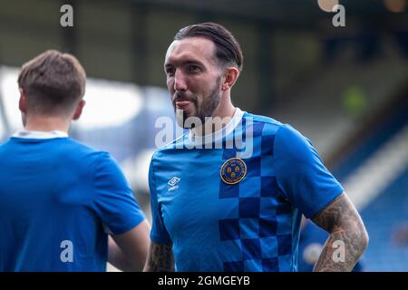 Sheffield, Regno Unito. 18 settembre 2021. Ryan Bowman #12 di Shrewsbury Town arriva all'Hillsborough Stadium di Sheffield, Regno Unito il 9/18/2021. (Foto di James Heaton/News Images/Sipa USA) Credit: Sipa USA/Alamy Live News Foto Stock