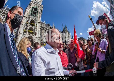 Monaco, Baviera, Germania. 18 settembre 2021. OLAF SCHOLZ, il candidato SPD a sostituire Angela Merkel come Cancelliere della Germania. (Credit Image: © Sachelle Babbar/ZUMA Press Wire) Foto Stock