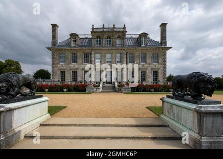 KINGSTON LACY, REGNO UNITO - 16 ago 2021: Una visione di un Kingston Lacy a Dorset - la casa della famiglia Bankes, Regno Unito Foto Stock