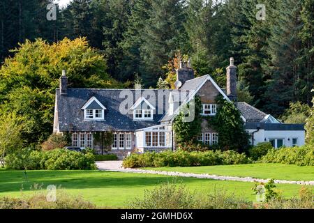 ACHFARY FRAZIONE SUTHERLAND SCOZIA WESTMINSTER ESTATE LA CASA PRINCIPALE IN ESTATE Foto Stock