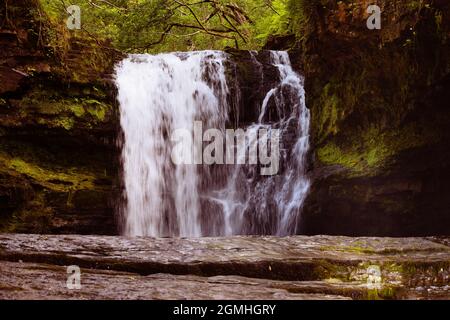 Cascate Sgwd Ddwli ISAF sul fiume Neath Foto Stock