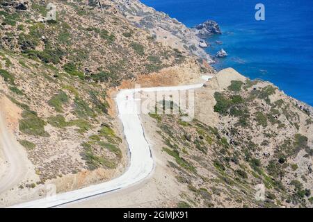 Strada tortuosa, Amorgos, Isole Cicladi, Grecia, Foto Stock