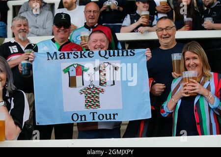 Newcastle, Regno Unito. 20 Mar 2021. NEWCASTLE UPON TYNE, REGNO UNITO. 19 SETTEMBRE i sostenitori di Harlequins sono stati raffigurati durante la partita Gallagher Premiership tra Newcastle Falcons e Harlequins a Kingston Park, Newcastle domenica 19 settembre 2021. (Credit: Chris Lishman | MI News) Credit: MI News & Sport /Alamy Live News Foto Stock