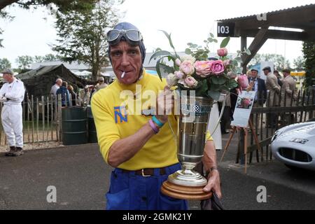 Goodwood, West Sussex, Regno Unito. 19 settembre 2021. George Shuttleworth, il demone della velocità, incarna lo spirito di Goodwood al Goodwood Revival di Goodwood, West Sussex, Regno Unito. © Malcolm Greig/Alamy Live News Foto Stock