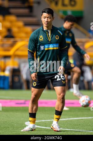 Wolverhampton, Regno Unito. 18 settembre 2021. Wolverhampton Hee Chan Hwang durante la partita della Premier League tra Wolverhampton Wanderers e Brentford a Molineux, Wolverhampton, Inghilterra, il 18 settembre 2021. Foto di Andrew Aleksiejczuk/prime Media Images. Credit: Prime Media Images/Alamy Live News Foto Stock