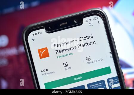 New Delhi, India - 07 febbraio 2020: Applicazione Payoneer su smartphone Foto Stock