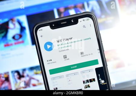 New Delhi, India - 10 febbraio 2020: Streaming video indiano app mx player, mx player app su smartphone Foto Stock