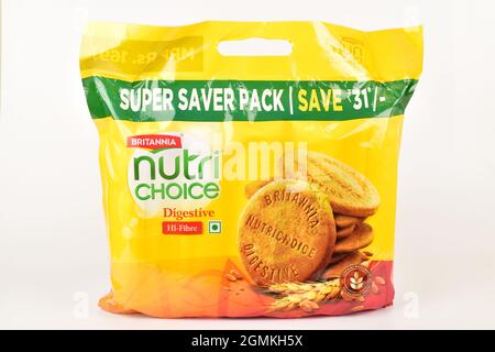New Delhi, India - 20 febbraio 2020: Britannia nutri Choice biscotti isolati su sfondo bianco Foto Stock
