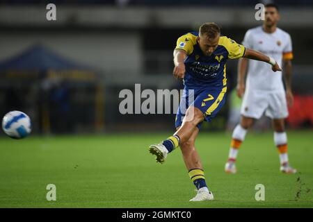 Antonin Barak (Hellas Verona) Durante la partita italiana 'srie A' tra Hellas Verona 3-2 Roma allo Stadio Marc Antonio Bentegodi il 19 settembre 2021 a Verona. (Foto di Maurizio Borsari/AFLO) Foto Stock