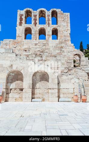 Odeon di Erode Attico al pendio sud dell Acropoli di Atene, Grecia, Europa Foto Stock