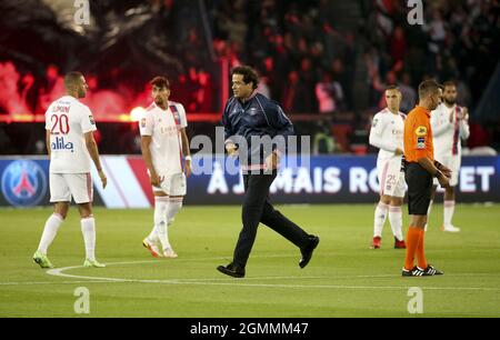 Ex giocatore di PSG Rai Souza Vieira de Oliveira del Brasile inizia il campionato francese Ligue 1 partita di calcio tra Paris Saint-Germain (PSG) e Olympique Lyonnais il 19 settembre 2021 allo stadio Parc des Princes di Parigi, Francia - Foto: Jean Catuffe/DPPI/LiveMedia Foto Stock