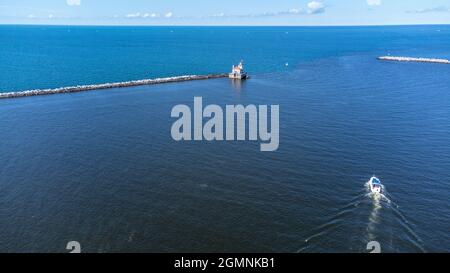 Faro di West Pierhead, Lake Ontario, Oswego, NY, USA Foto Stock