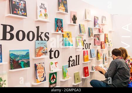 Bologna, ITALIA. 1 aprile 2019. Vista dal Salone del Libro dei Bambini di Bologna giorno di apertura al quartiere Fiera di Bologna, Italia. Foto Stock