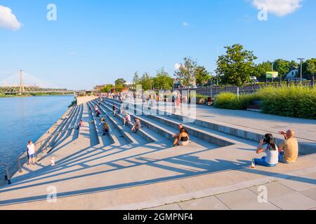 Wisła Bulwary, passeggiate lungo il fiume, Varsavia, Polonia Foto Stock