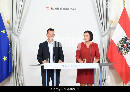 Dichiarazione stampa con il Ministro federale Wolfgang Mückstein e il Ministro federale Elisabeth Köstinger Foto Stock