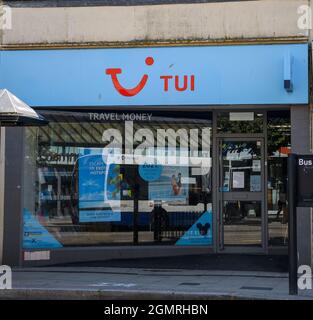 Hastings, Regno Unito - Agosto 01 2020: TUI Travel Agent fotografato da Queens Road Foto Stock