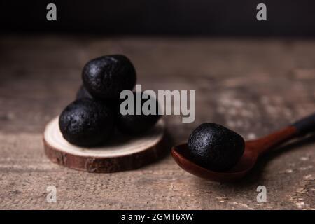 Sfera cinese di sesamo nero Foto Stock