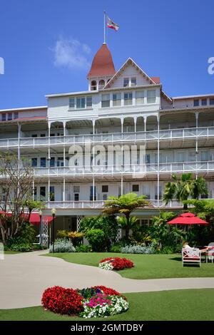 Cortile interno del resort in stile vittoriano, Hotel del Coronado, Curio Collection by Hilton, una iconica presenza fronte oceano dal 1888, Coronado, CA Foto Stock