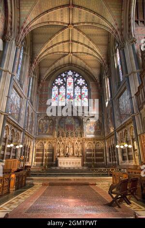 Oxford, Oxfordshire, Regno Unito; uno dei college più grandi di Oxford è anche uno dei suoi più recenti. Keble è stato fondato nel 1870, e sia il suo esterno che int Foto Stock