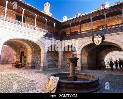 Potosi, Bolivia - 22 maggio 2018 Potosi e la sua storia sono inestricabilmente legate all'argento. Una delle città più alte del mondo ad un'altitudine di Foto Stock