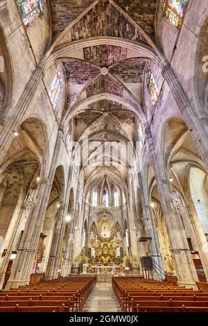 Interno della cattedrale di Santa Margarita a Palma di Maiorca. Spagna Foto Stock