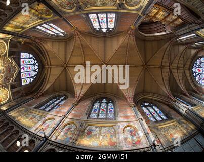 Oxford, Oxfordshire, Regno Unito; uno dei college più grandi di Oxford è anche uno dei suoi più recenti. Keble è stato fondato nel 1870, e sia il suo esterno che int Foto Stock