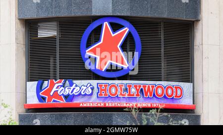 VALENCIA, SPAGNA - 13 SETTEMBRE 2021: Foster's Hollywood, ristorante di cucina americana a Valencia Foto Stock