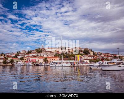 Vista della città portuale di Vrsar in Croazia Foto Stock