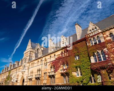 Oxford, Inghilterra - 13 Settembre 2019; il percorso del Tamigi corre per circa 27 miglia attraverso alcune delle parti più panoramiche della Valle del Tamigi. È uno di m. Foto Stock