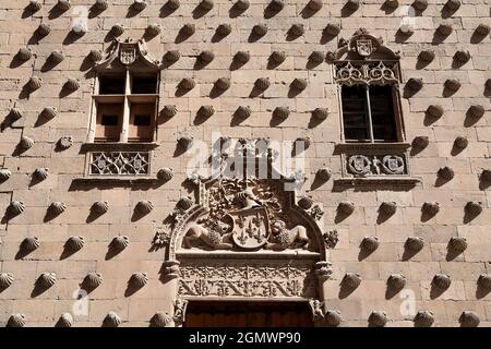 Salamanca, Spagna - 13 aprile 2017; nessuna gente in vista. Salamanca è un'antica città nel nord-ovest della Spagna; è anche la capitale della provincia di SAL Foto Stock