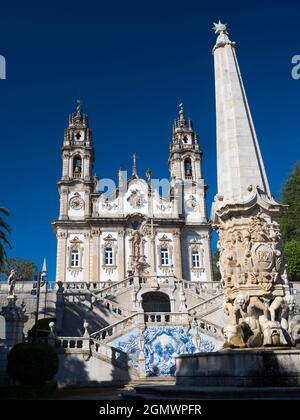 Lamego è una graziosa cittadina storica nella pittoresca Valle del Douro a nord di PortugalÕs. La sua lunga storia risale all'epoca pre-romana. Il suo punto di riferimento più importante Foto Stock