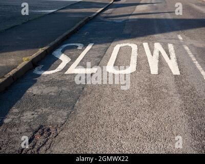 Radley Village, Oxfordshire, Inghilterra - 26 dicembre 2017 a volte non è necessario andare a metà strada per ottenere il colpo; solo occasionalmente, esso Foto Stock
