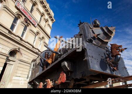 Oamaru, Nuova Zelanda - 25 maggio 2018; così, che cosa è esattamente Steampunk? Si tratta di un sottogenere di fantascienza, anime, cosplay, fantasy e cultura di strada. AGA Foto Stock