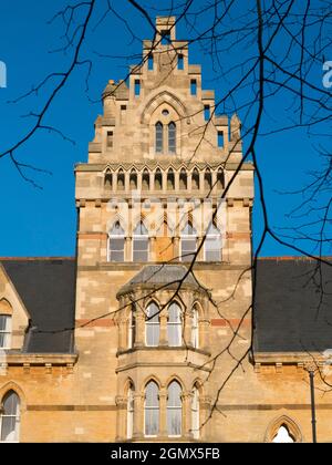 Oxford, Inghilterra - 11 dicembre 2018; Christ Church College of Oxford University, Inghilterra, è uno dei college più antichi e grandiosi. Qui vediamo il suo Foto Stock