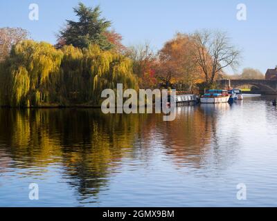 Abingdon, Inghilterra - 10 Novembre 2018 Abingdon, Inghilterra - 20 Ottobre 2018 Abingdon-on-Thames afferma di essere la città più antica dell'Inghilterra. Questo è tutto Foto Stock