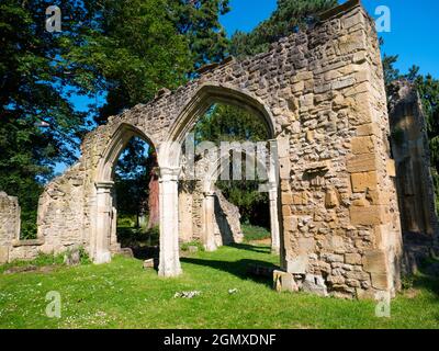 Abingdon, Inghilterra - 4 maggio 2019 queste suggestive rovine sono un momento clou dei campi Abbey di Abingdon, Inghilterra. Prende il nome dall'abbazia medievale che usava Foto Stock