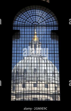 Il Royal Naval College è stato fondato in un complesso di edifici raffinati progettati da Sir Christopher Wren e costruiti tra il 1696 e il 1712. Costruito su Foto Stock