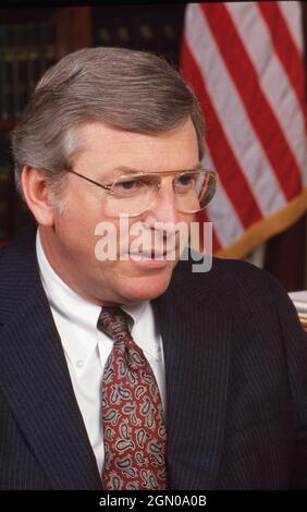 Austin Texas USA, circa 1985: Governatore democratico MARCO BIANCO che svolge i suoi doveri al Campidoglio del Texas durante il suo unico mandato, 1983-1987. ©Bob Daemmrich Foto Stock