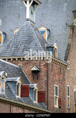 Dettaglio del castello di Doorwerth vicino Arnhem nei Paesi Bassi, uno dei castelli più antichi del paese Foto Stock