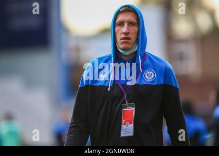 Burnley, Regno Unito. 21 settembre 2021. Rochdale arriva a Turf Moor prima della partita della Carabao Cup tra Burnley e Rochdale a Turf Moor, Burnley, Inghilterra, il 21 settembre 2021. Foto di Sam Fielding/prime Media Images. Credit: Prime Media Images/Alamy Live News Foto Stock