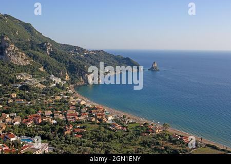 Kontogialos Beach a sud di Pelekas, Corfu Island, Ionian Islands, Grecia Foto Stock