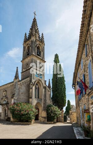 Aiguèze, uno dei più bei villaggi di Francia, Les Plus beaux Villages de France, Gorges de l'Ardèche, dipartimento del Gard, Auvergne-Rhône-Alpes r Foto Stock