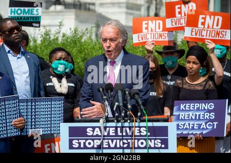 Il senatore degli Stati Uniti ed Markey (democratico del Massachusetts) offre osservazioni durante una conferenza stampa sul Keeping Renzers Safe Act del 2021, presso il Campidoglio degli Stati Uniti a Washington, DC, martedì 21 settembre 2021. Credito ACT: Rod Lammey/CNP/MediaPunch Foto Stock