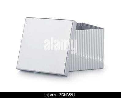Aprire la confezione regalo a righe d'argento con coperchio vuoto isolato su bianco Foto Stock